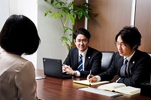 弁護士法人卯月法律事務所サムネイル0